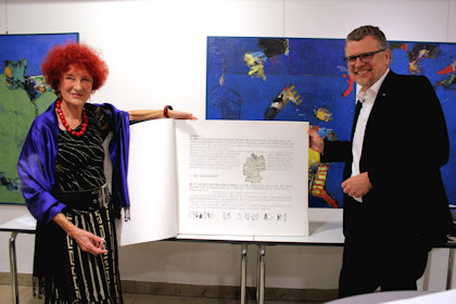 Renate Christin mit Akademidirektor Dr. Siegfried Grillmeyer | Foto: Antonia Kienberger